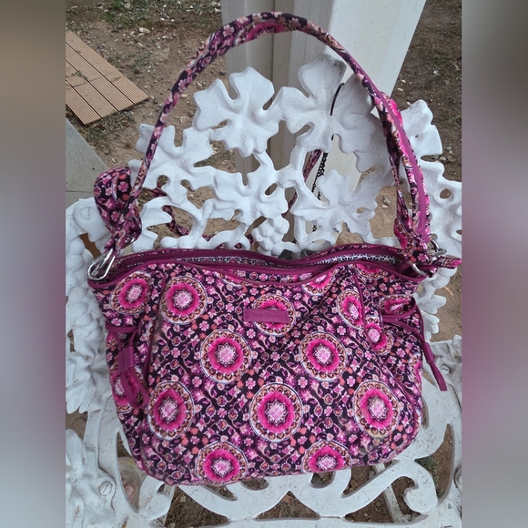 Vera Bradley Raspberry Medallion Glenna Hobo Cotton Satchel Shoulder Bag - Picture 8 of 15